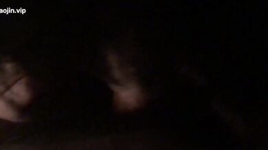 2025年9月最新【原档泄密】学生妹被渣男流出啪啪，完美露脸，小姐姐口活一流，床上彻底被操福，粉穴美乳好身材！ (2)